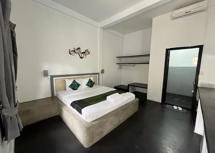 Hotel Home Inn *